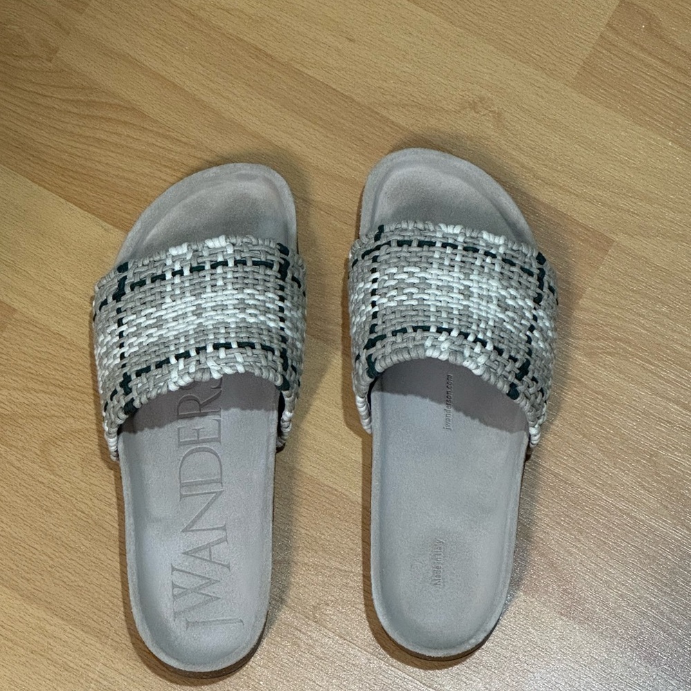 JW Anderson Women's Woven Slide Sandals - Black and Cream